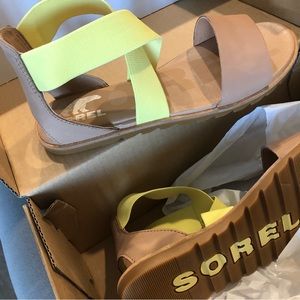 Sorel Ella II Sandal - 7.5 - worn once - brown and neon green/yellow